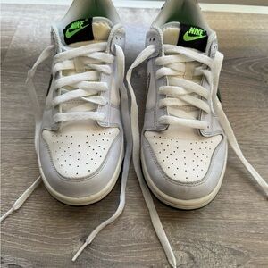 Nike Dunks Youth Size 6